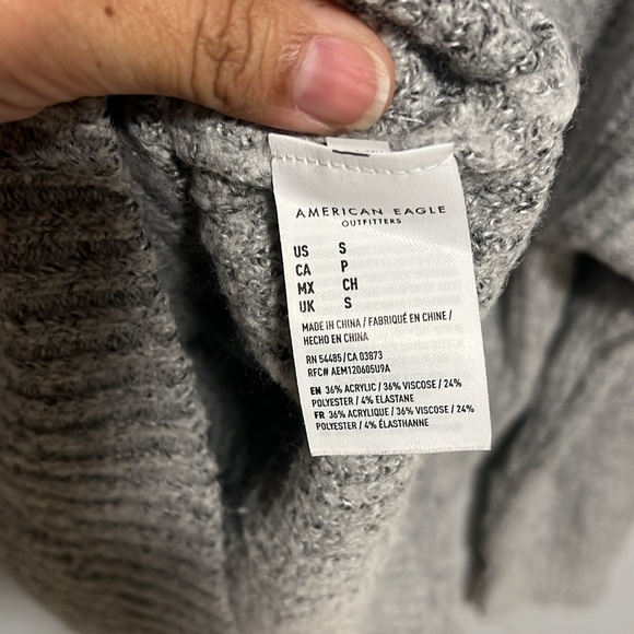 American Eagle Outfitters So Soft Crew Neck Sweater Oversized Small - Picture 5 of 5